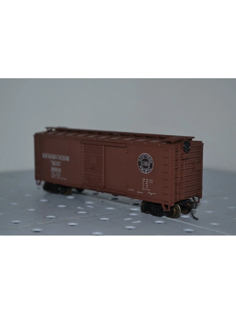 Built Athearn #5235 HO Southern Pacific SP 60730 Wood Box Car